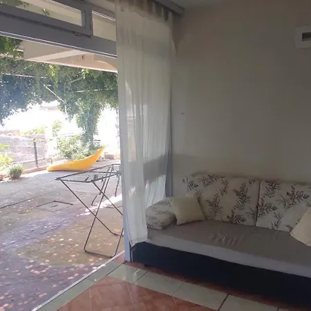 Apartment Ankora Brist