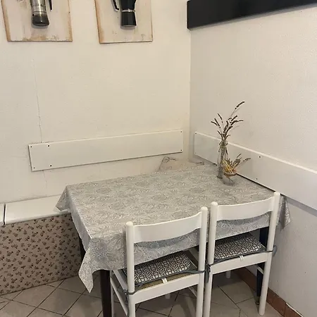 Apartment Ankora *