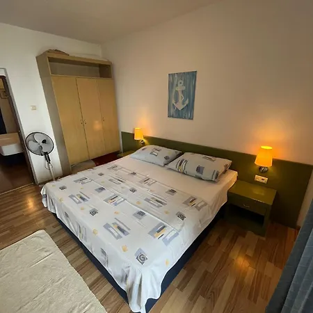 Ankora * 布里斯特